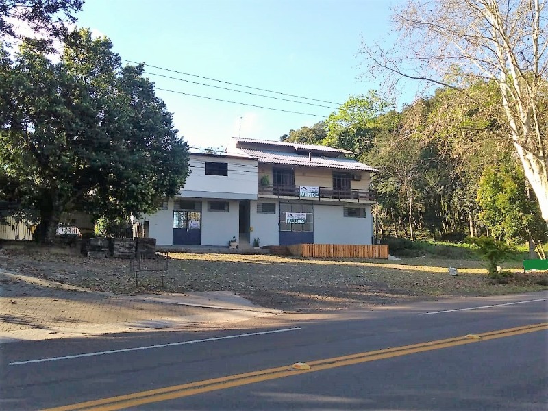 Prédio comercial à venda com 2 quartos, 770,00m² - Travessão,Dois Irmãos