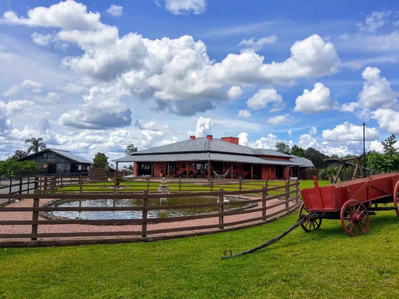 Chácara à venda com 4 quartos - Padre Eterno Ilges,Santa Maria do Herval