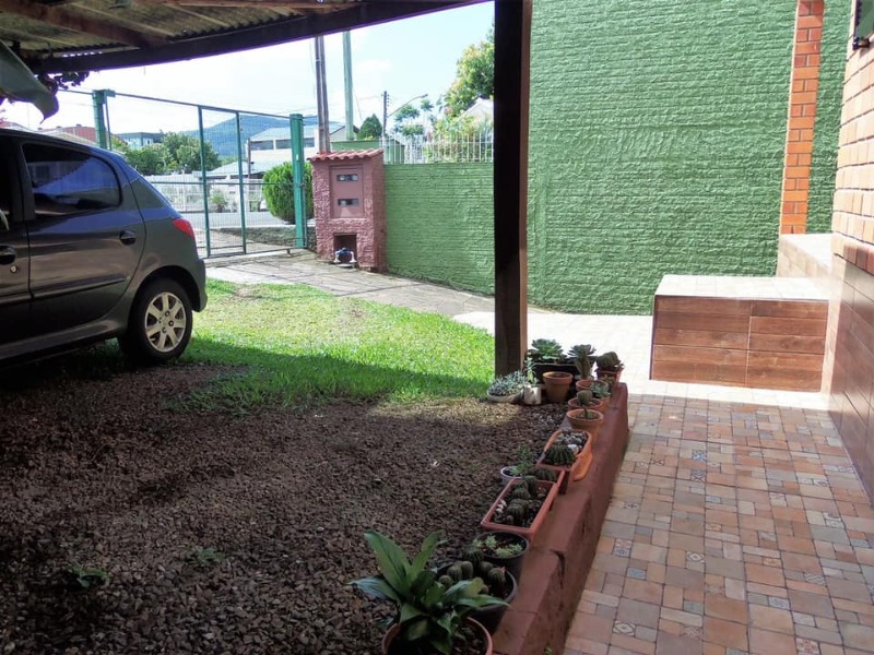  - Casa à venda em Dois Irmãos, Centro, com 7 quartos, 360.00m²