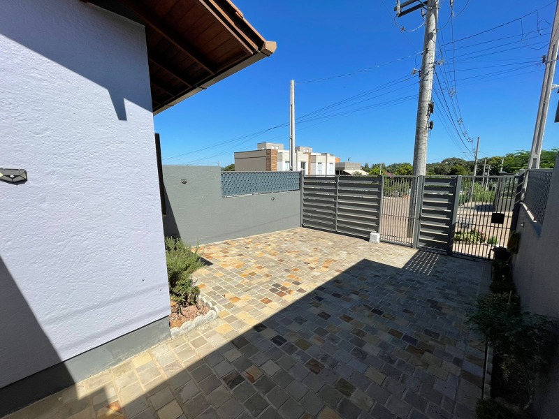  - Casa à venda em Dois Irmãos, Bela Vista, com 2 quartos, 117.46m²