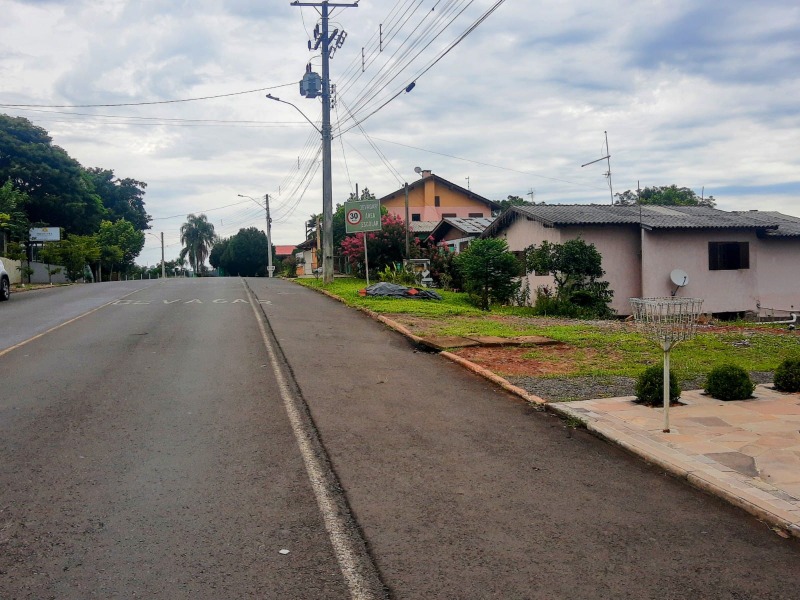  - Terreno à venda em Dois Irmãos, Primavera, 728.00m²