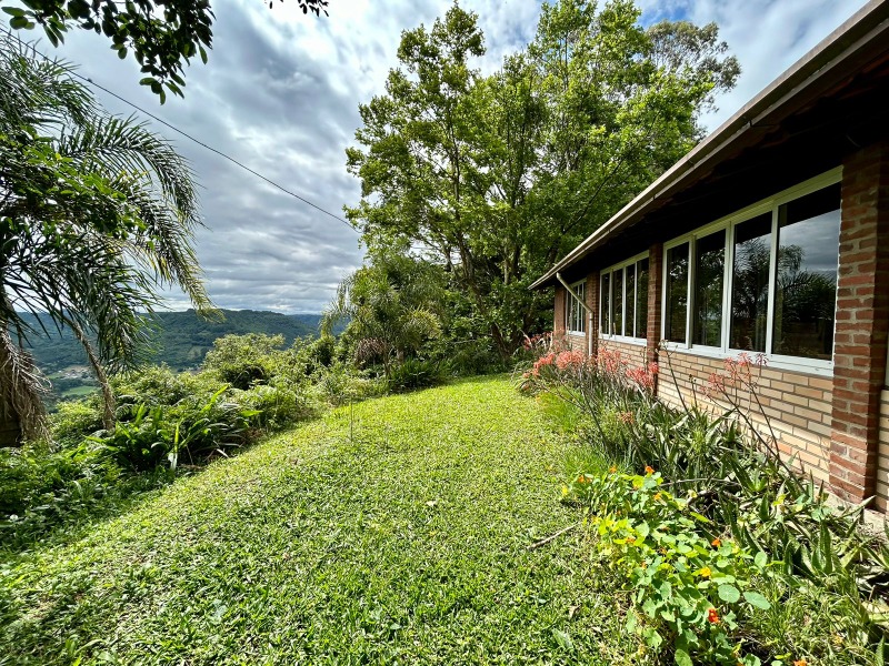 Chácara à venda com 3 quartos, 165.00m² - Padre Eterno Ilges,Santa Maria do Herval