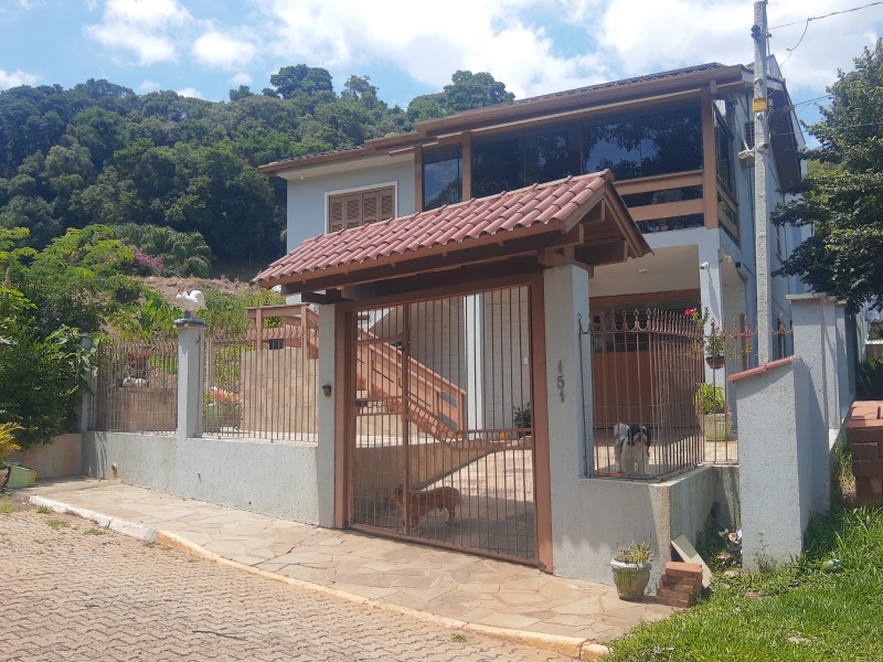 Casa à venda com 3 quartos, 190.47m² - Picada São Paulo,Morro Reuter