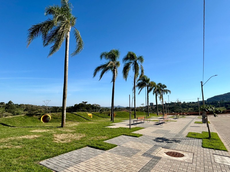 Terreno à venda - Vale Direito,Dois Irmãos
