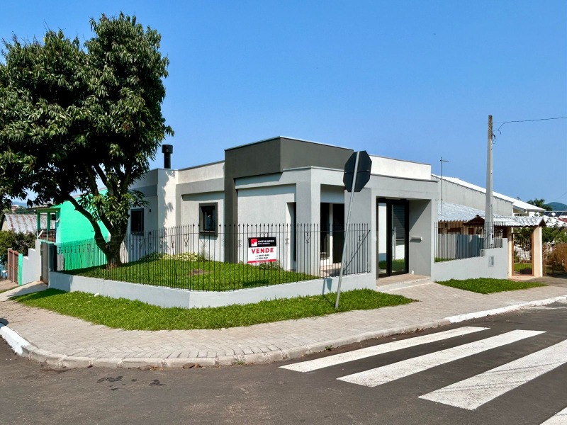 Casa à venda com 3 quartos, 133.96m² - Vale Verde,Dois Irmãos