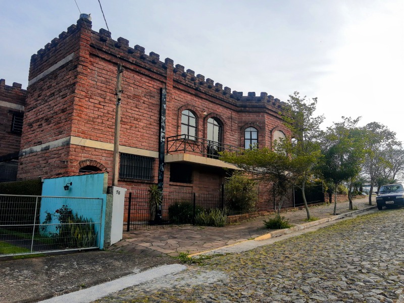  - Prédio comercial em Dois Irmãos, Floresta, 450.72m²