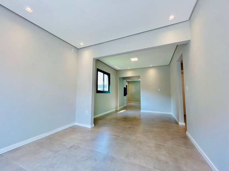  - Casa à venda em Dois Irmãos, Vale Verde, com 3 quartos, 133.96m²