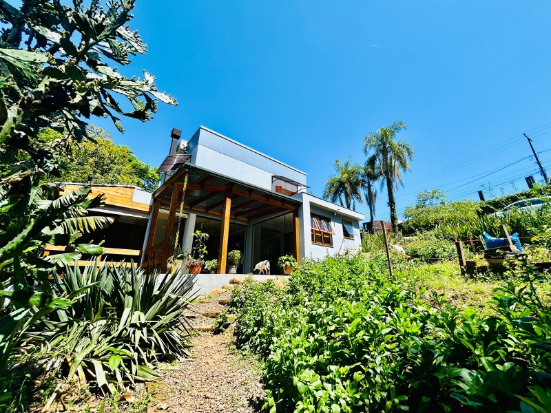 Casa à venda com 2 quartos, 180m² - União,Dois Irmãos